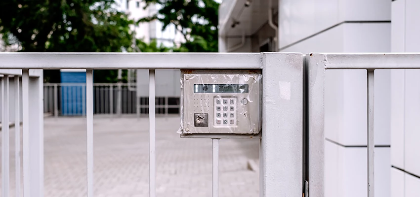 Gate Locks For Metal Gates in Bermuda Dunes, California