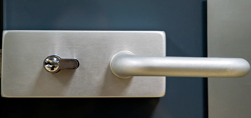 Change Patio Door Locks in Bermuda Dunes, California